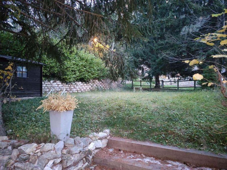 Chalet Accueillant Et Familial Saint-Martin-Vésubie Exterior foto